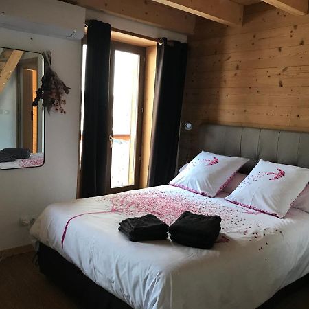 Le Saint Jo Bed and Breakfast La Féclaz Esterno foto