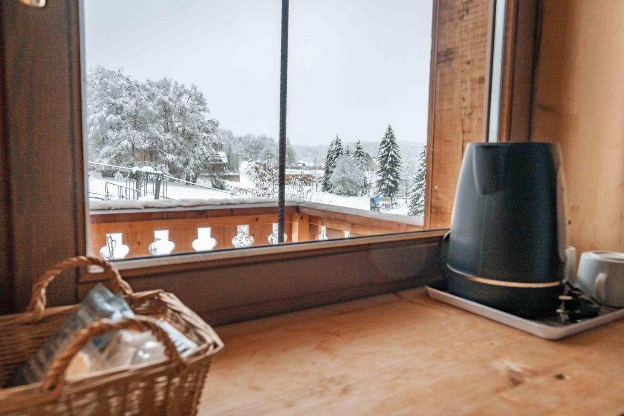 Le Saint Jo Bed and Breakfast La Féclaz Esterno foto