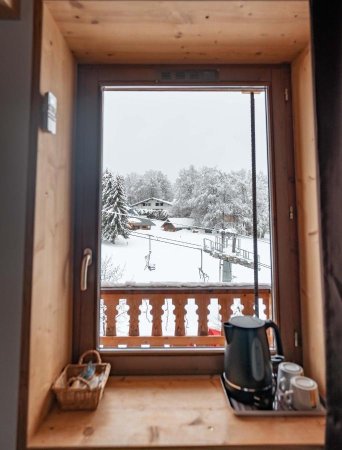 Le Saint Jo Bed and Breakfast La Féclaz Esterno foto